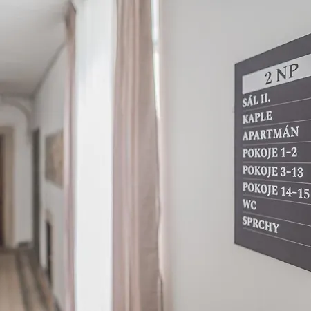 Apartmán Zámecký areál Holovousy Exteriér fotografie