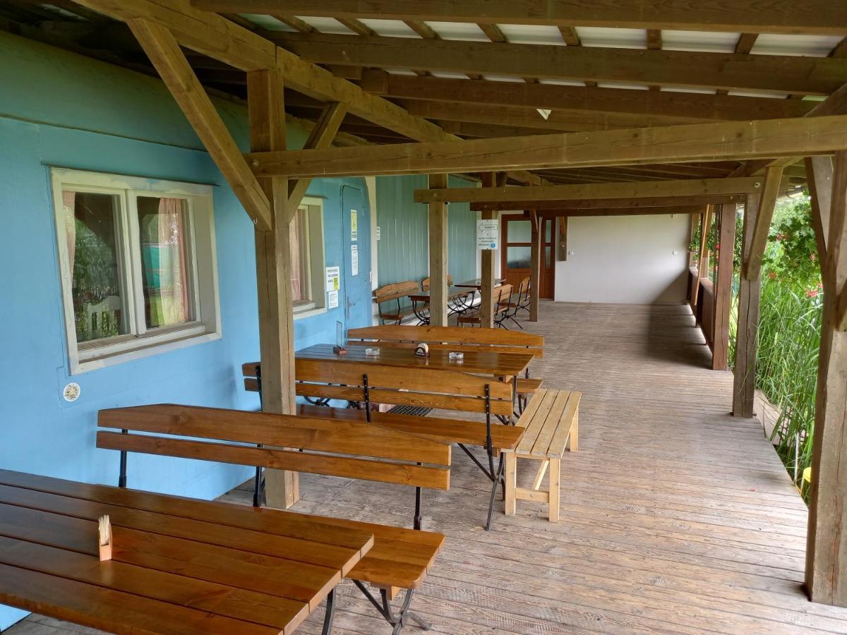 Apartmán Zámecký Areál Holovousy